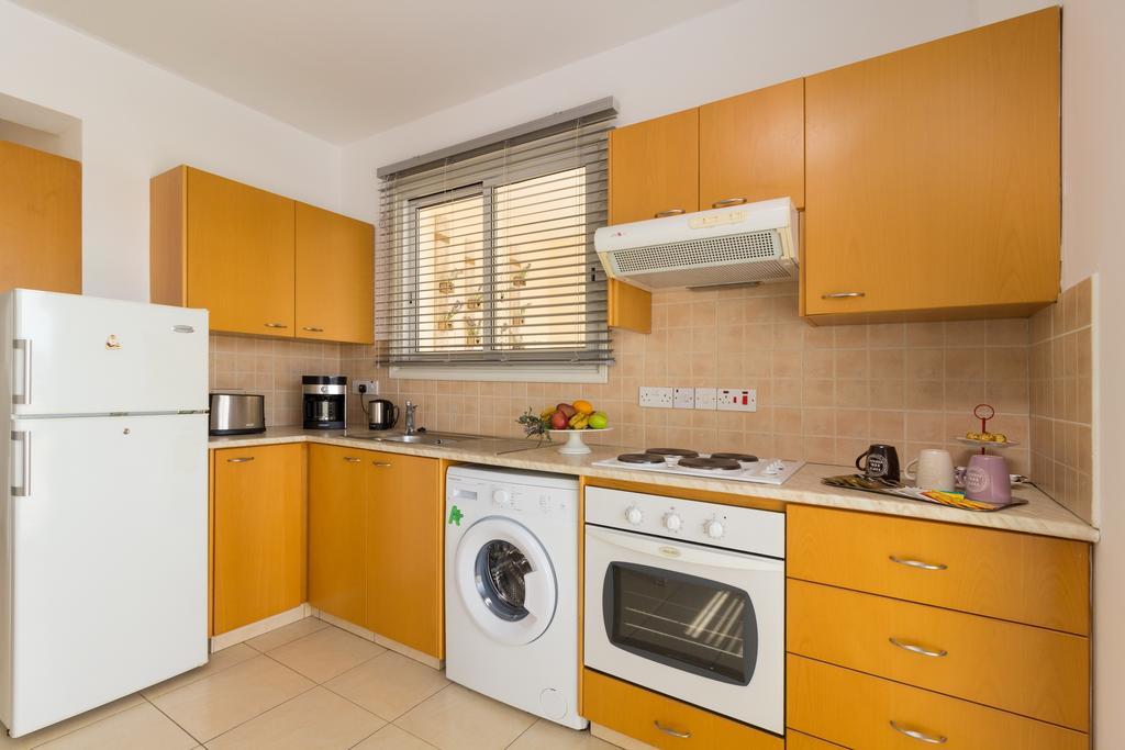 Elena Court Apt 401 Διαμέρισμα Λάρνακα Εξωτερικό φωτογραφία